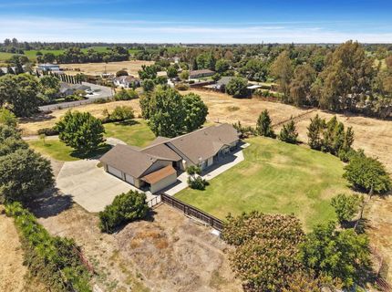 11220 N Golfview Rd, Lodi, CA 95240 Photo