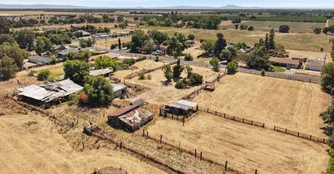 11220 N Golfview Rd, Lodi, CA 95240 Photo