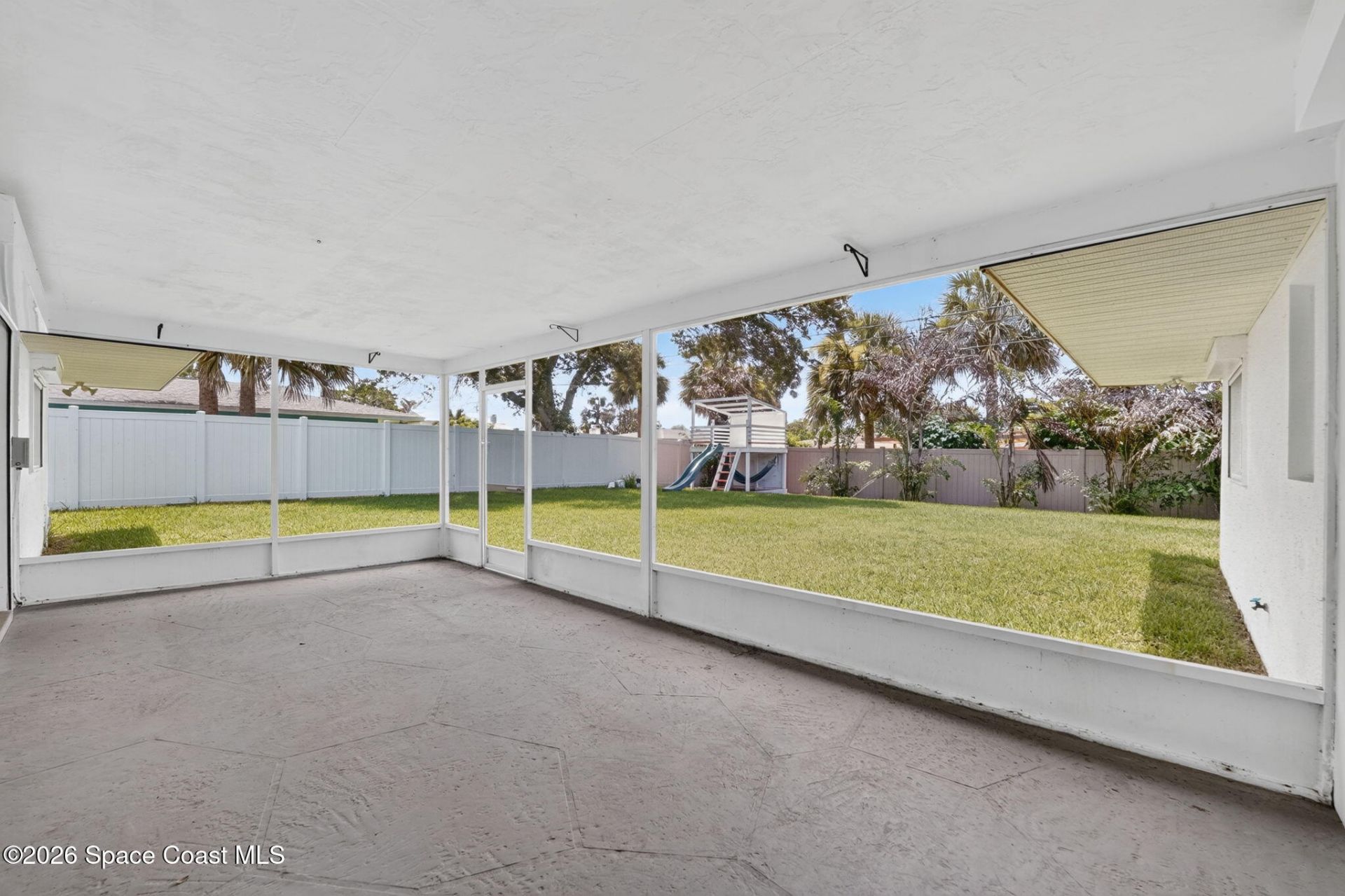 311 12th Terrace, Indialantic, FL 32903 Photo