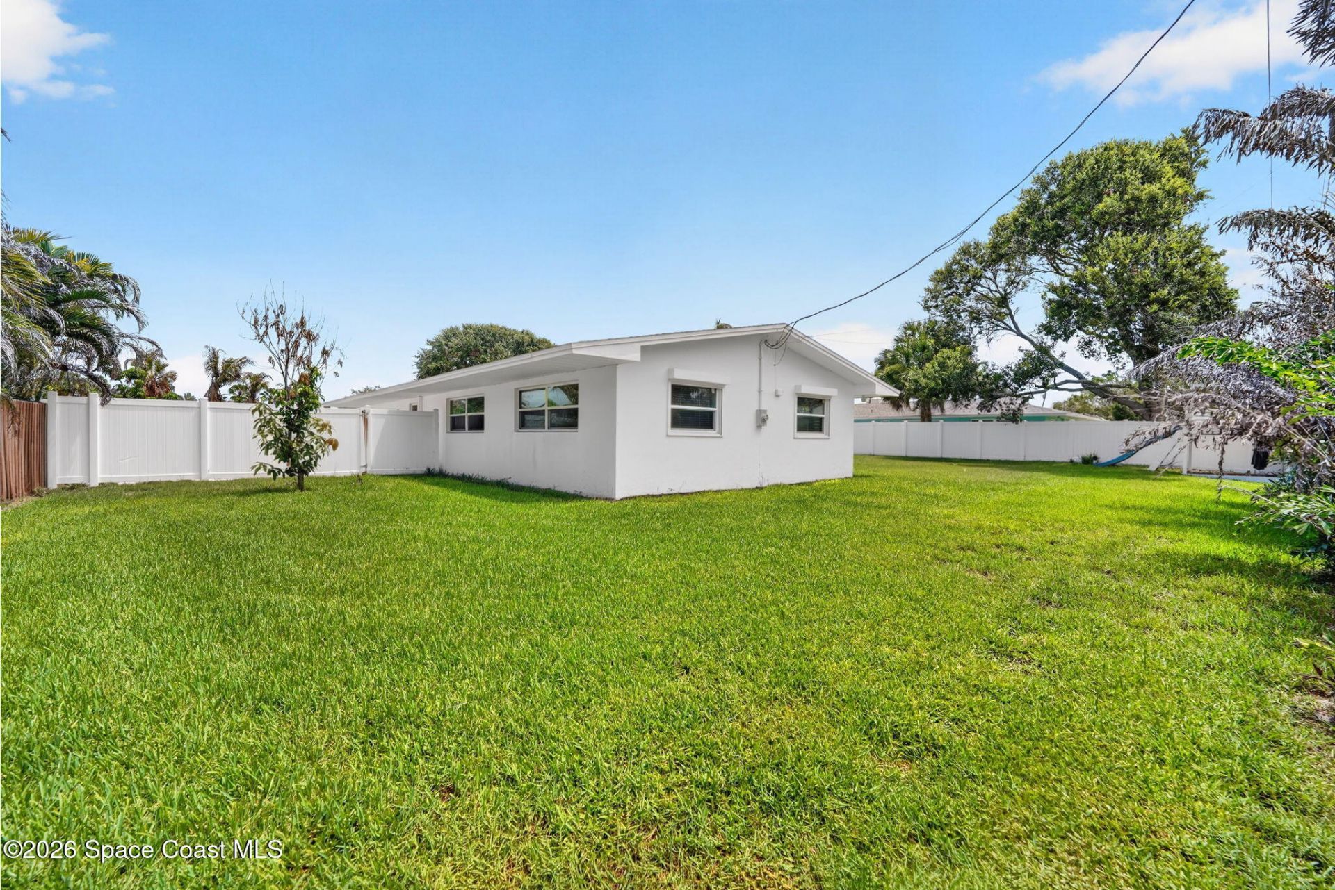 311 12th Terrace, Indialantic, FL 32903 Photo