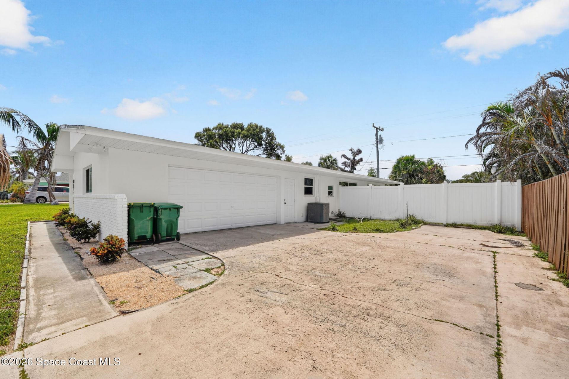 311 12th Terrace, Indialantic, FL 32903 Photo