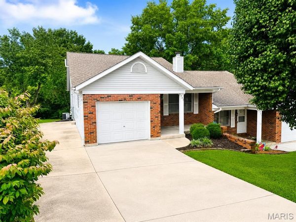 453 Hill Street , Washington, MO 63090