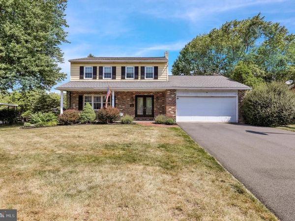 2 WILLOWWOOD COURT, DOUGLASSVILLE, PA 19518