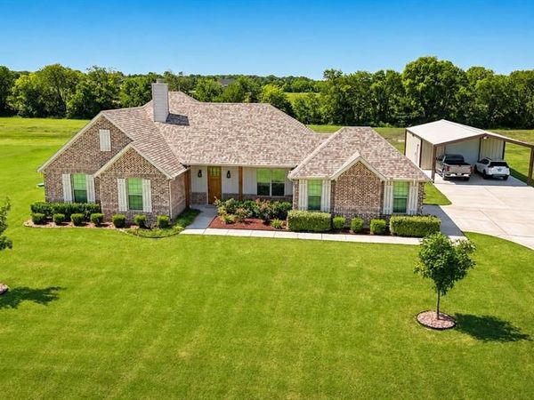 884 Cheyenne Trail, Trenton, TX 75490