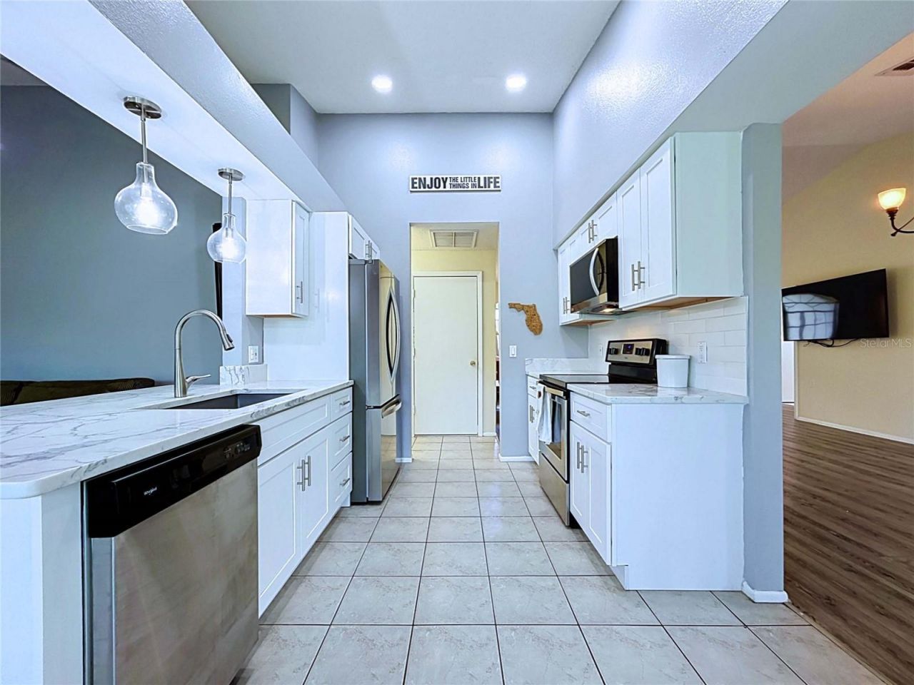 9726 Sweeping View Drive, New Port Richey, FL 34655 Photo