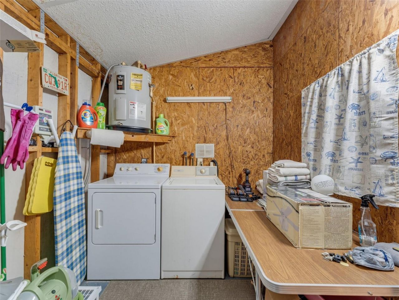 9528 Gray Fox Drive , Weeki Wachee, FL 34613 Photo