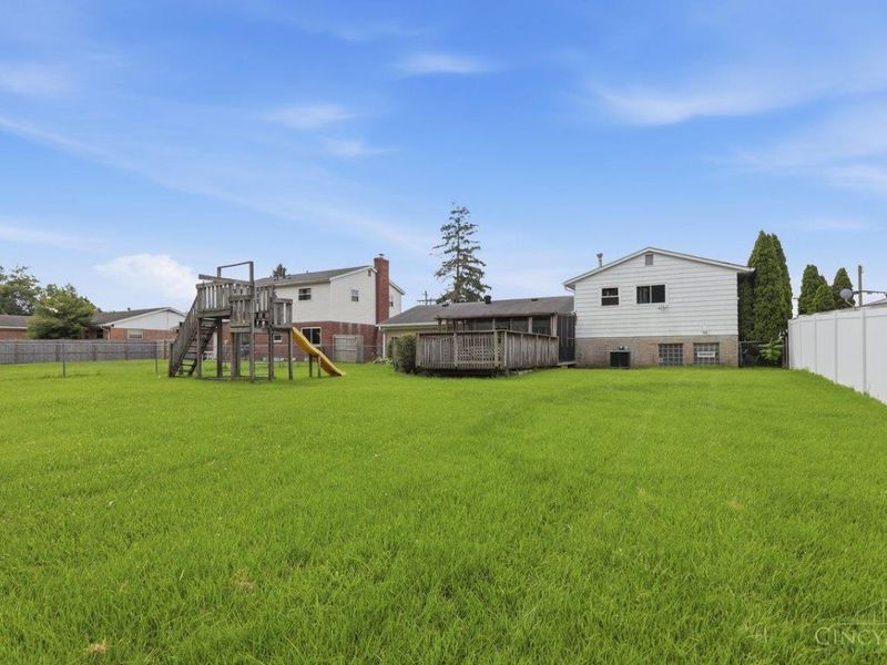 5110 Foley Road, Delhi Twp, OH 45238 Photo 2