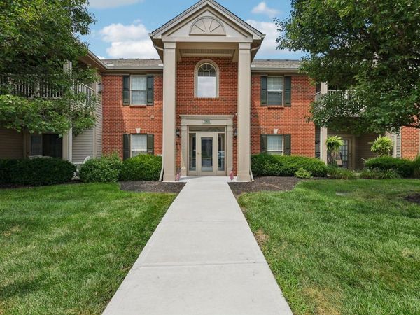 7991 pinnacle point, Unit 202, West Chester, OH 45069