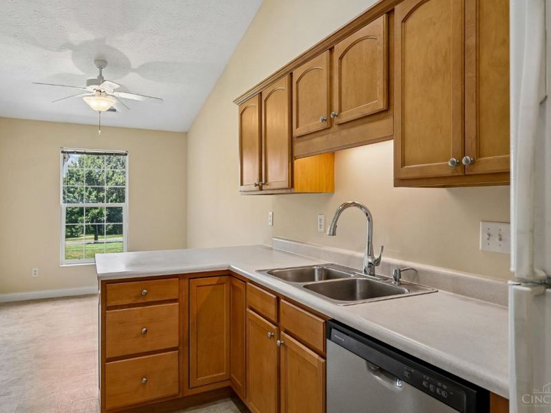 7991 pinnacle point, Unit 202, West Chester, OH 45069 Photo 17