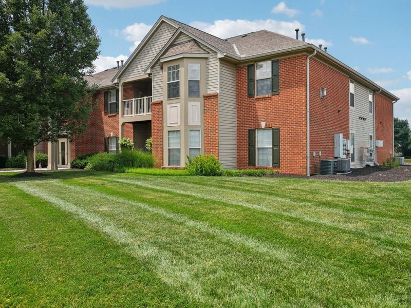 7991 pinnacle point, Unit 202, West Chester, OH 45069 Photo 2