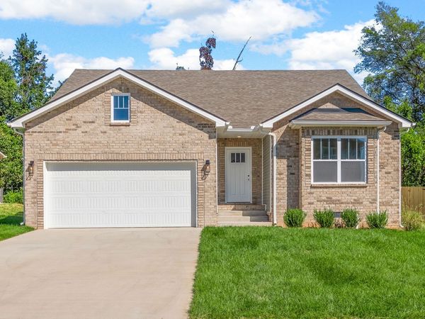 1220 Iris Glen Drive , Clarksville, TN 37042