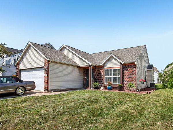 6641 Crestwell Lane , Indianapolis, IN 46268