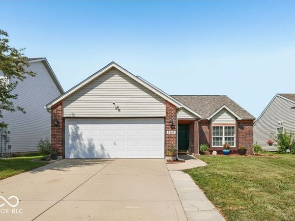 6641 Crestwell Lane, Indianapolis, IN 46268