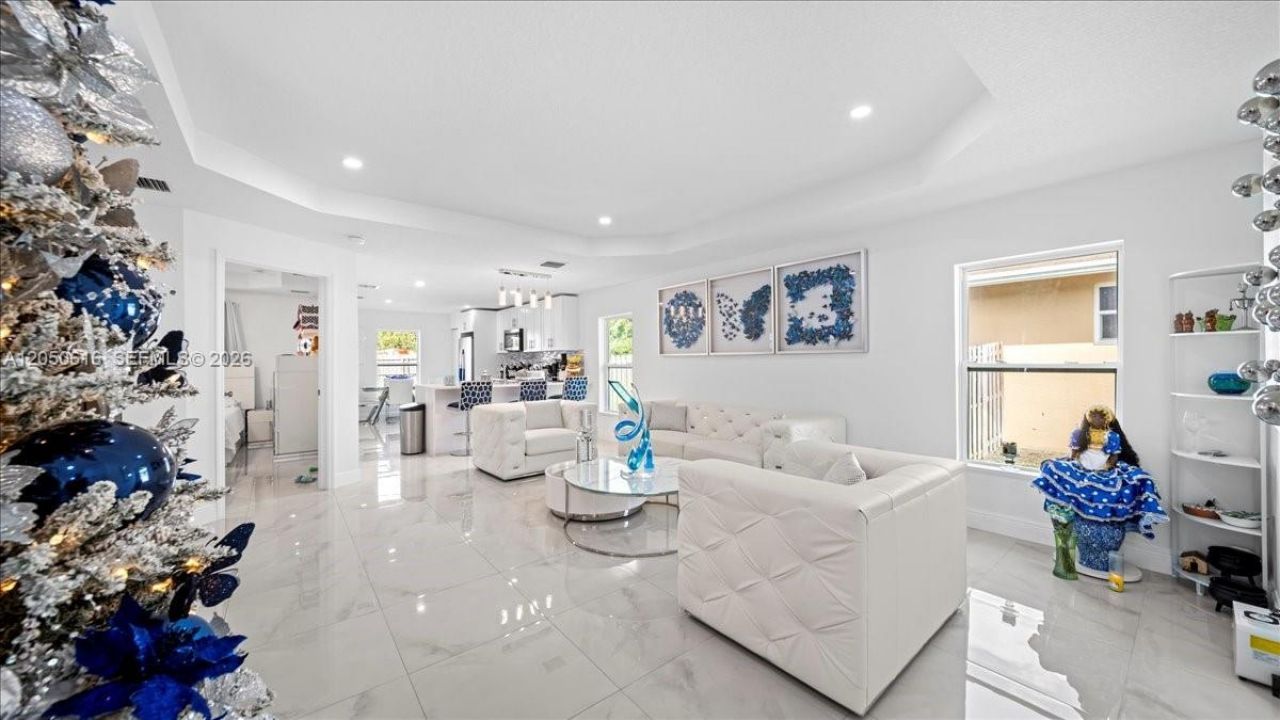 4317 Vicliff Rd , West Palm Beach, FL 33406 Photo
