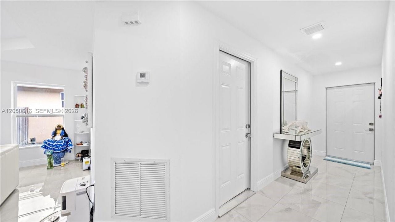 4317 Vicliff Rd , West Palm Beach, FL 33406 Photo
