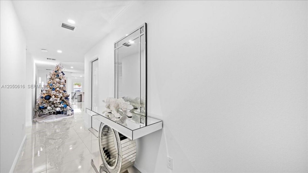 4317 Vicliff Rd , West Palm Beach, FL 33406 Photo