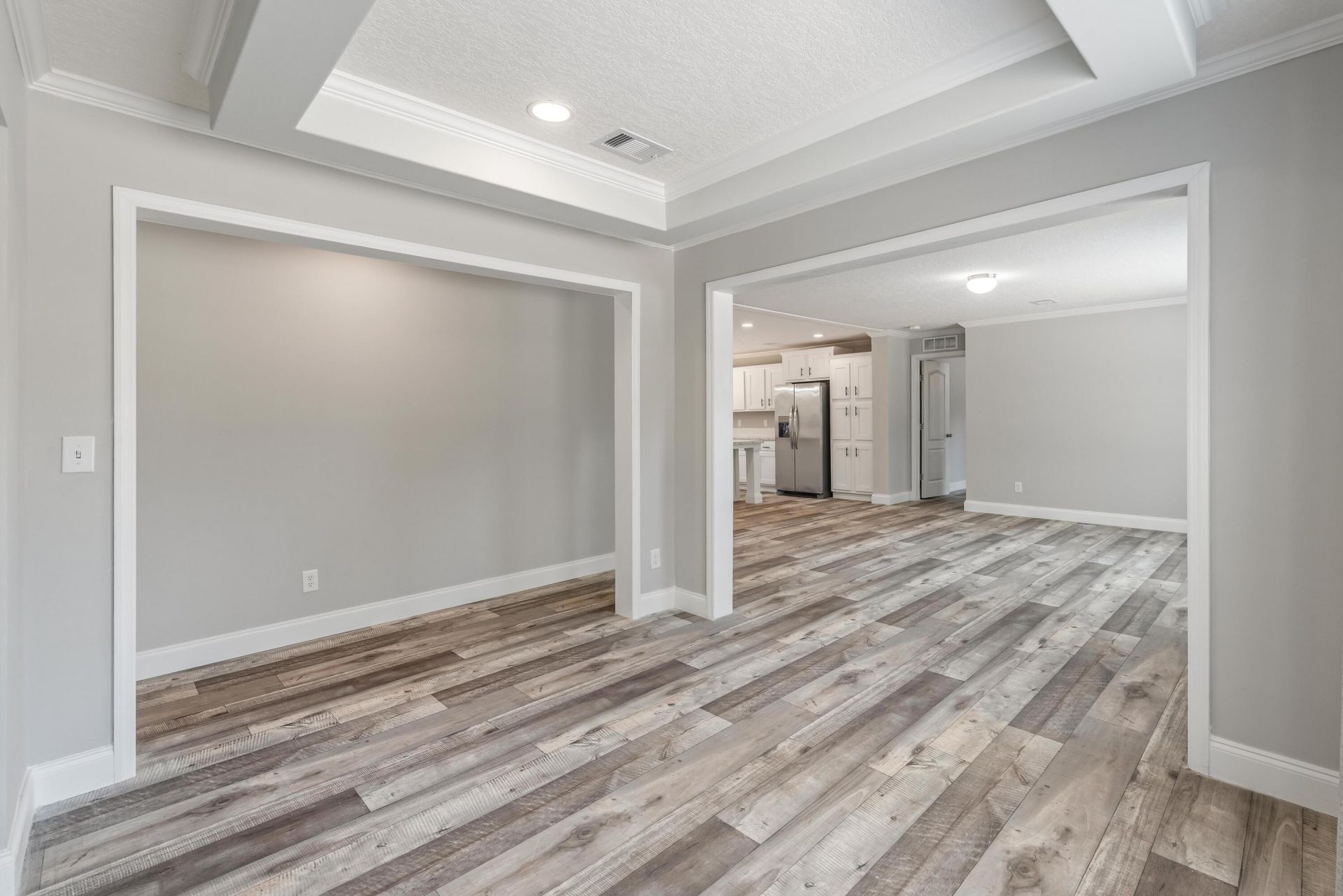 299 Friendship Circle Photo 19