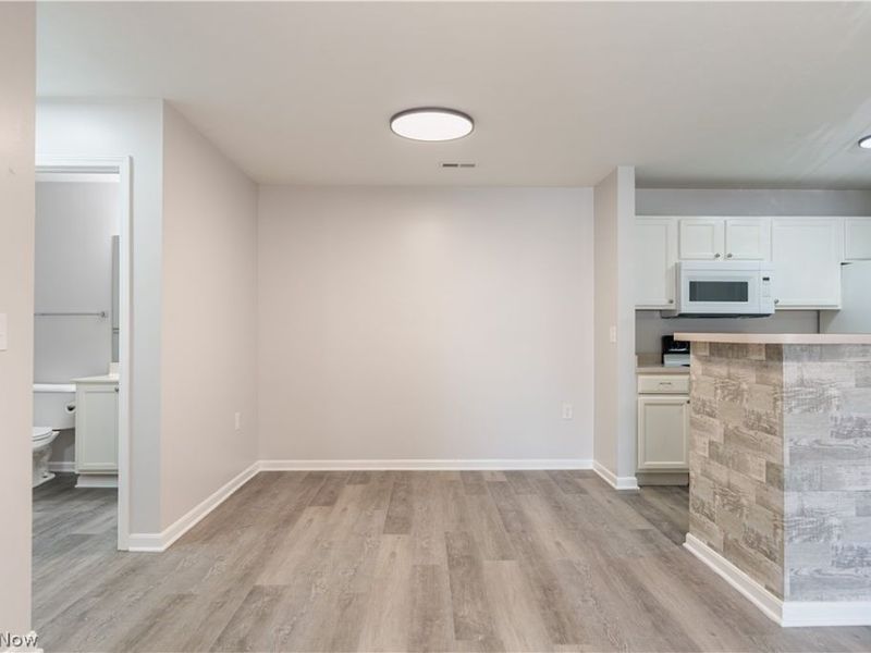 3395 Lenox Village Drive, Unit 149, Fairlawn, OH 44333 Photo 10