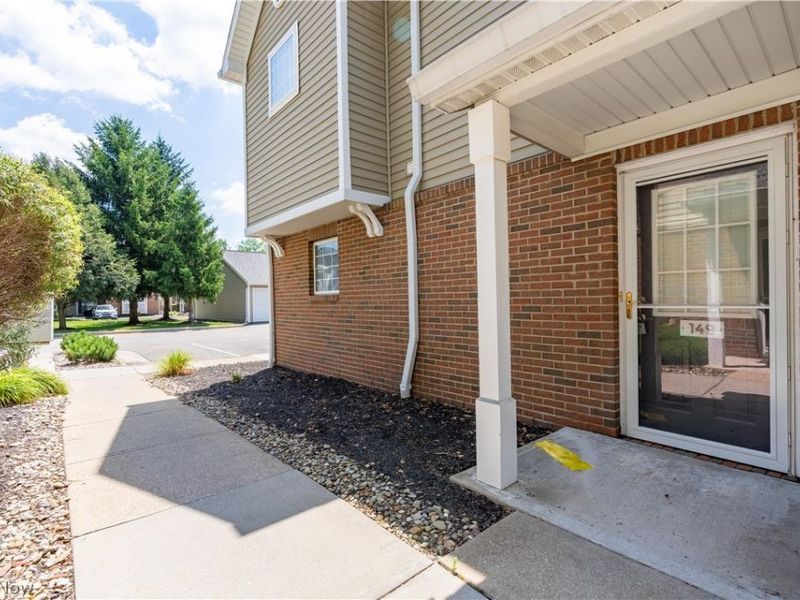 3395 Lenox Village Drive, Unit 149, Fairlawn, OH 44333 Photo 3