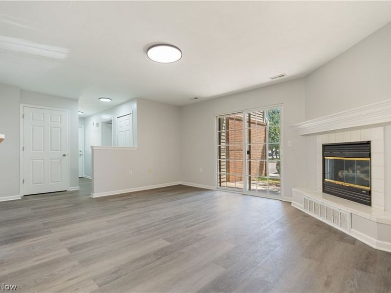 3395 Lenox Village Drive, Unit 149, Fairlawn, OH 44333 Photo 7