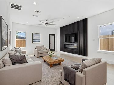 2534 Lowery Street, Dallas, TX 75215