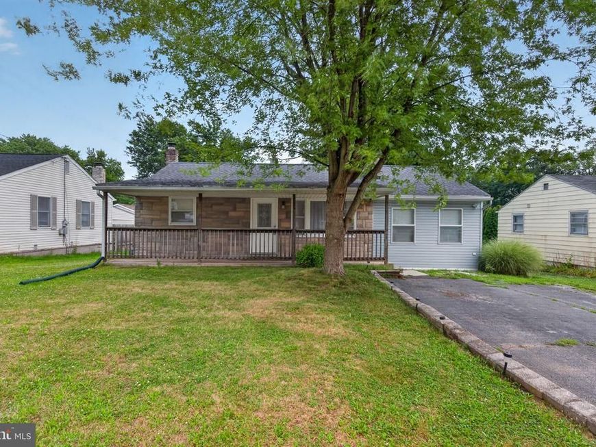 2725 Oakland Road, Dover, PA 17315 Main Photo