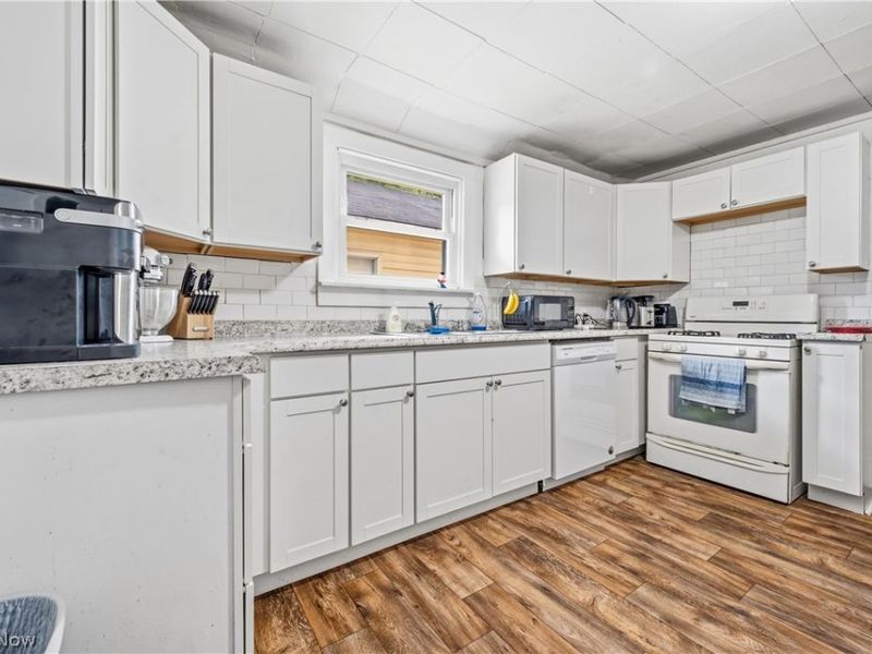 1476 Kracker Street NW, Massillon, OH 44646 Photo 11