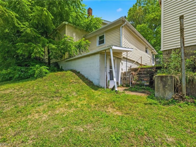 1476 Kracker Street NW, Massillon, OH 44646 Photo 6