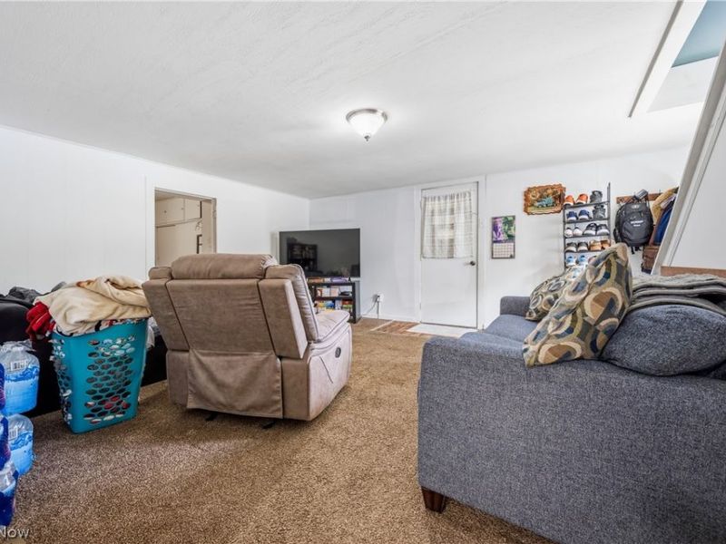 1476 Kracker Street NW, Massillon, OH 44646 Photo 8