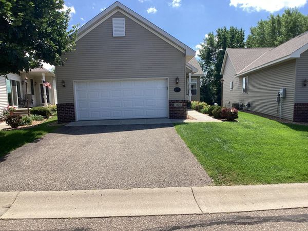 3827 Meadowvlew Way, Saint Bonifacius, MN 55375