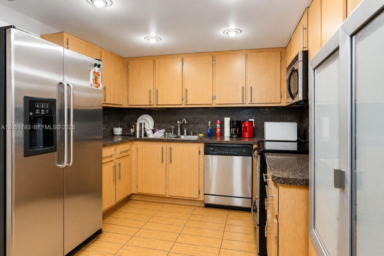 16200 Golf Club Rd , Unit 109, Weston, FL 33326 Photo