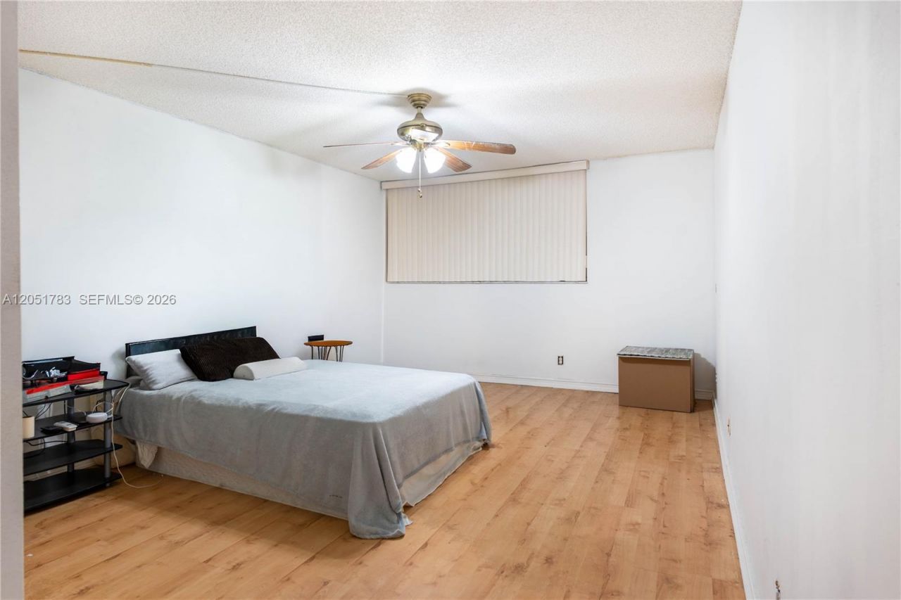 16200 Golf Club Rd , Unit 109, Weston, FL 33326 Photo