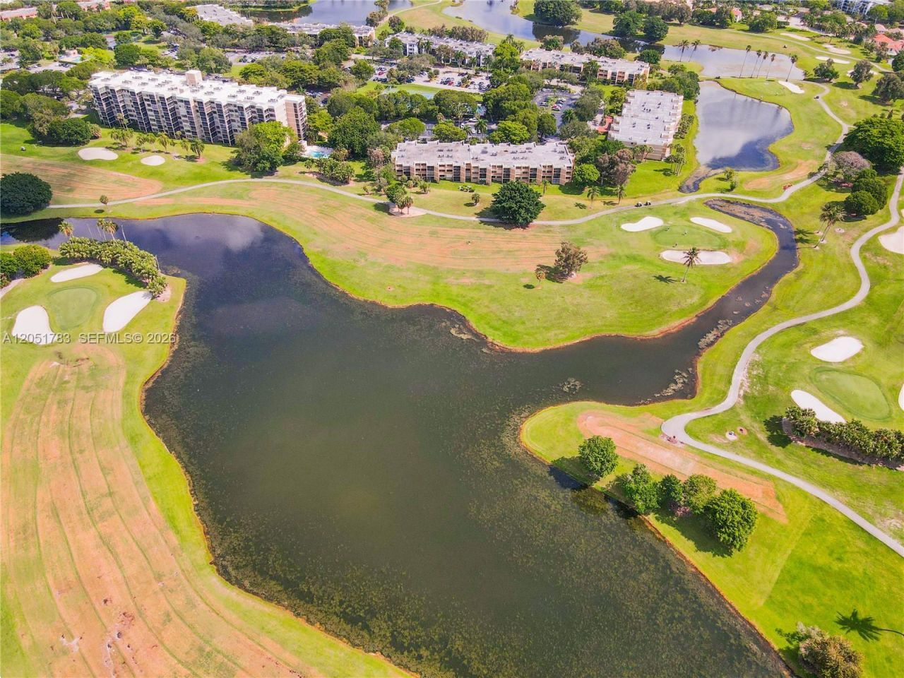 16200 Golf Club Rd , Unit 109, Weston, FL 33326 Photo