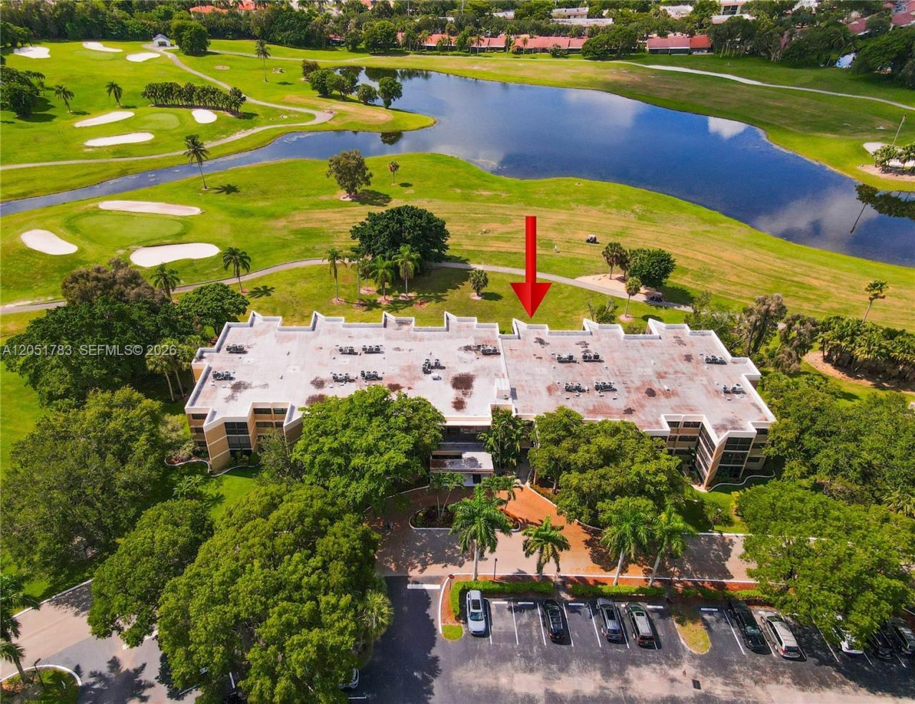 16200 Golf Club Rd , Unit 109, Weston, FL 33326 Photo