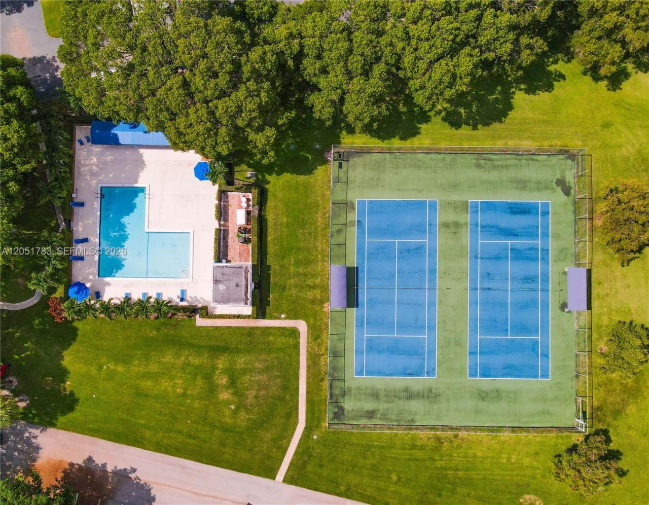 16200 Golf Club Rd , Unit 109, Weston, FL 33326 Photo
