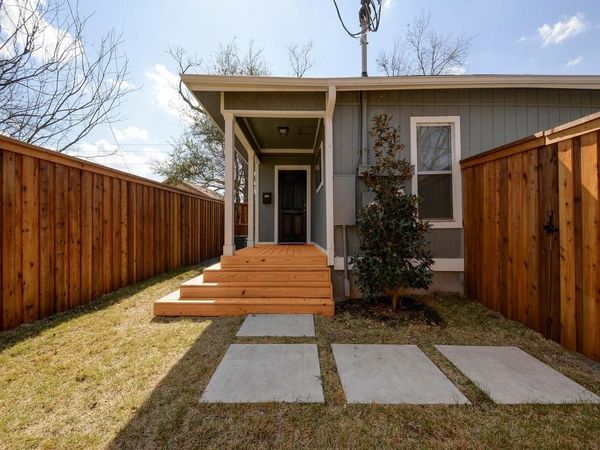 2106 Holly ST , Unit B, Austin, TX 78702