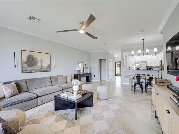 2620 Blossom WAY , NAPLES, FL 34120