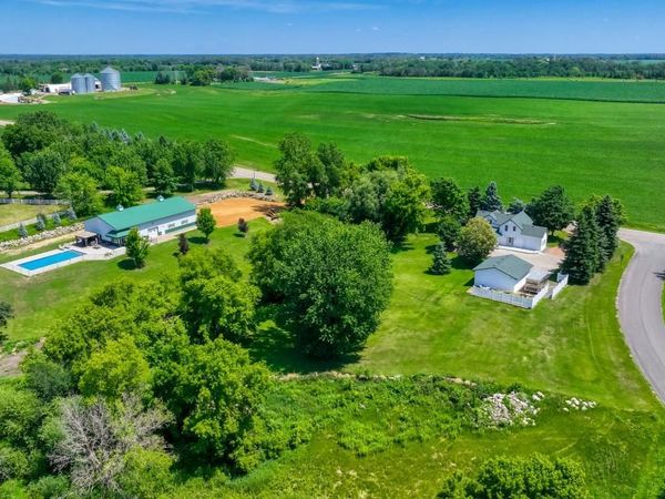 9815 Pioneer Trail, Greenfield, MN 55357