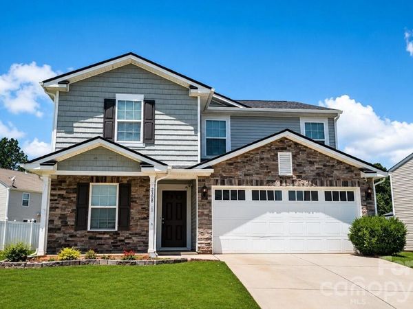 2308 Riding Trail Road , Gastonia, NC 28054