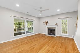 2813 Bottlebrush Court photo 4
