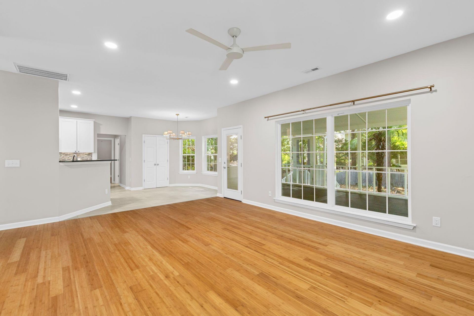 2813 Bottlebrush Court Photo 28