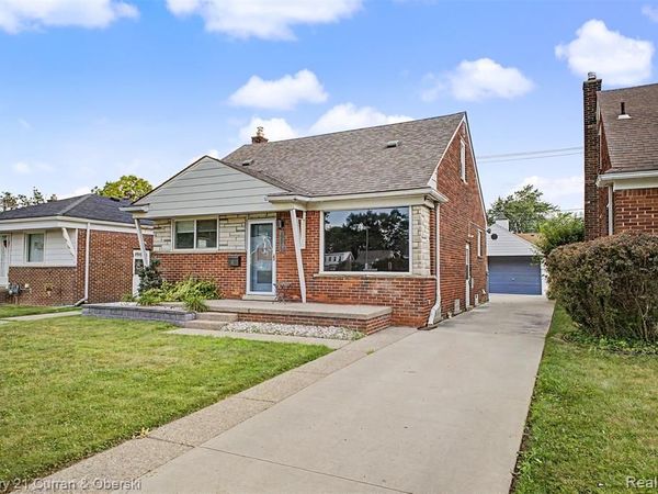 9952 Park Avenue, Allen Park, MI 48101