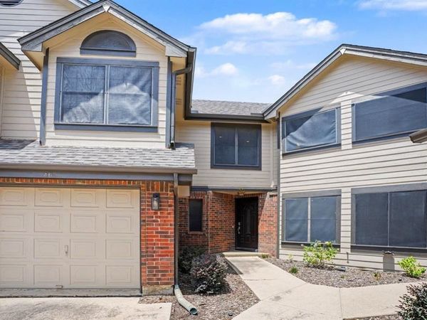 406 Santa Fe Trail , Unit 46, Irving, TX 75063