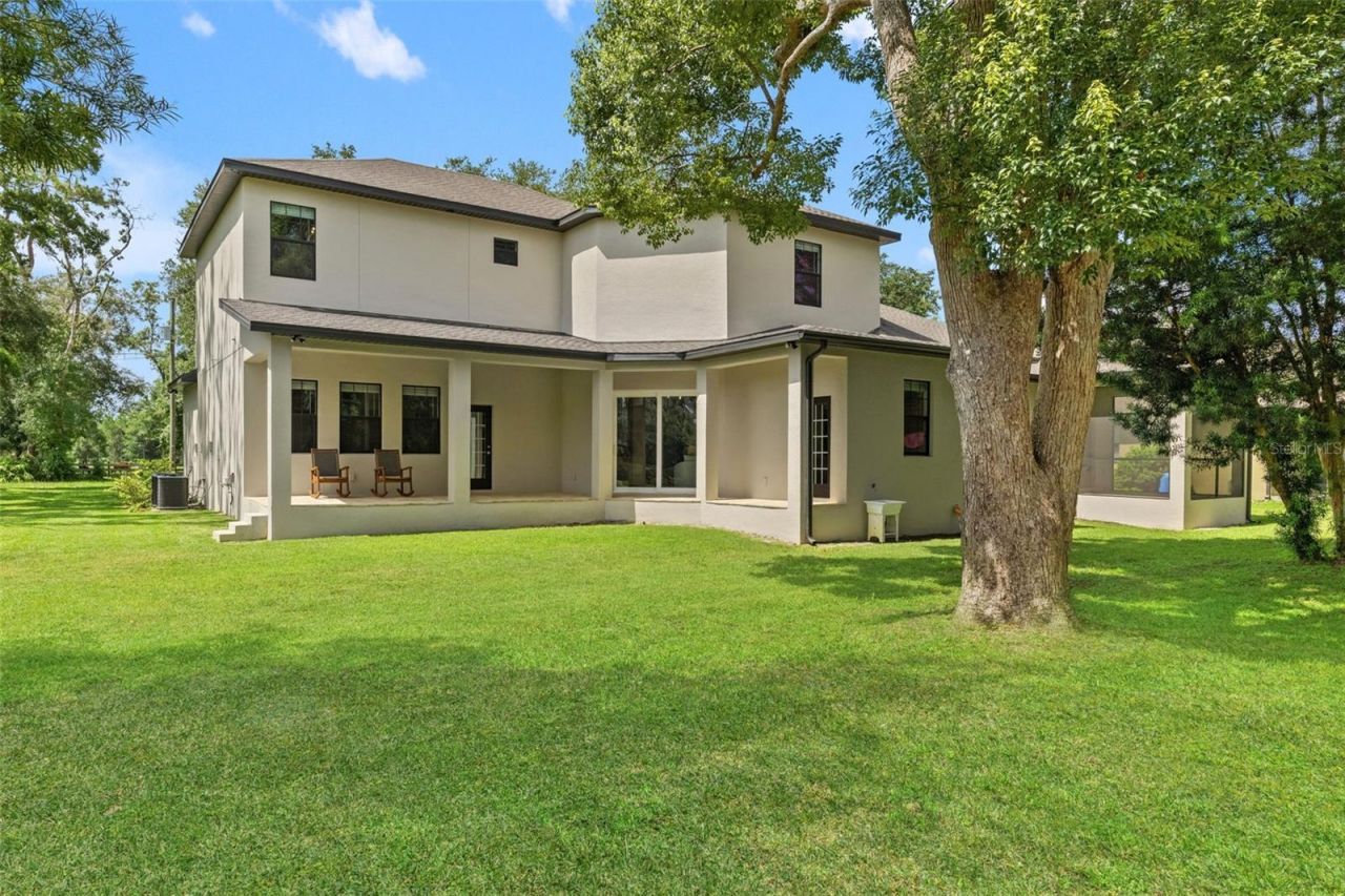 2730 Robertson Trail, Lutz, FL 33559 Photo