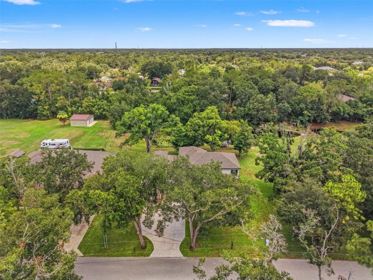 2730 Robertson Trail, Lutz, FL 33559 Photo