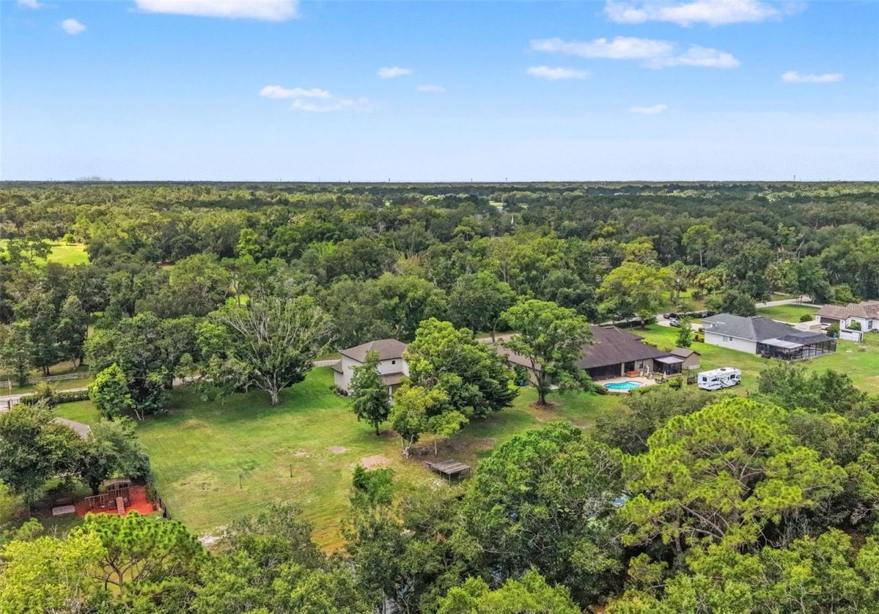 2730 Robertson Trail, Lutz, FL 33559 Photo