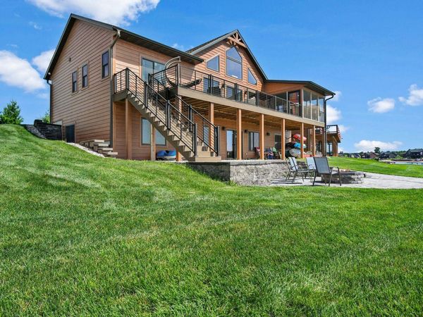N8676 Beachtown Circle, New Lisbon, WI 53950