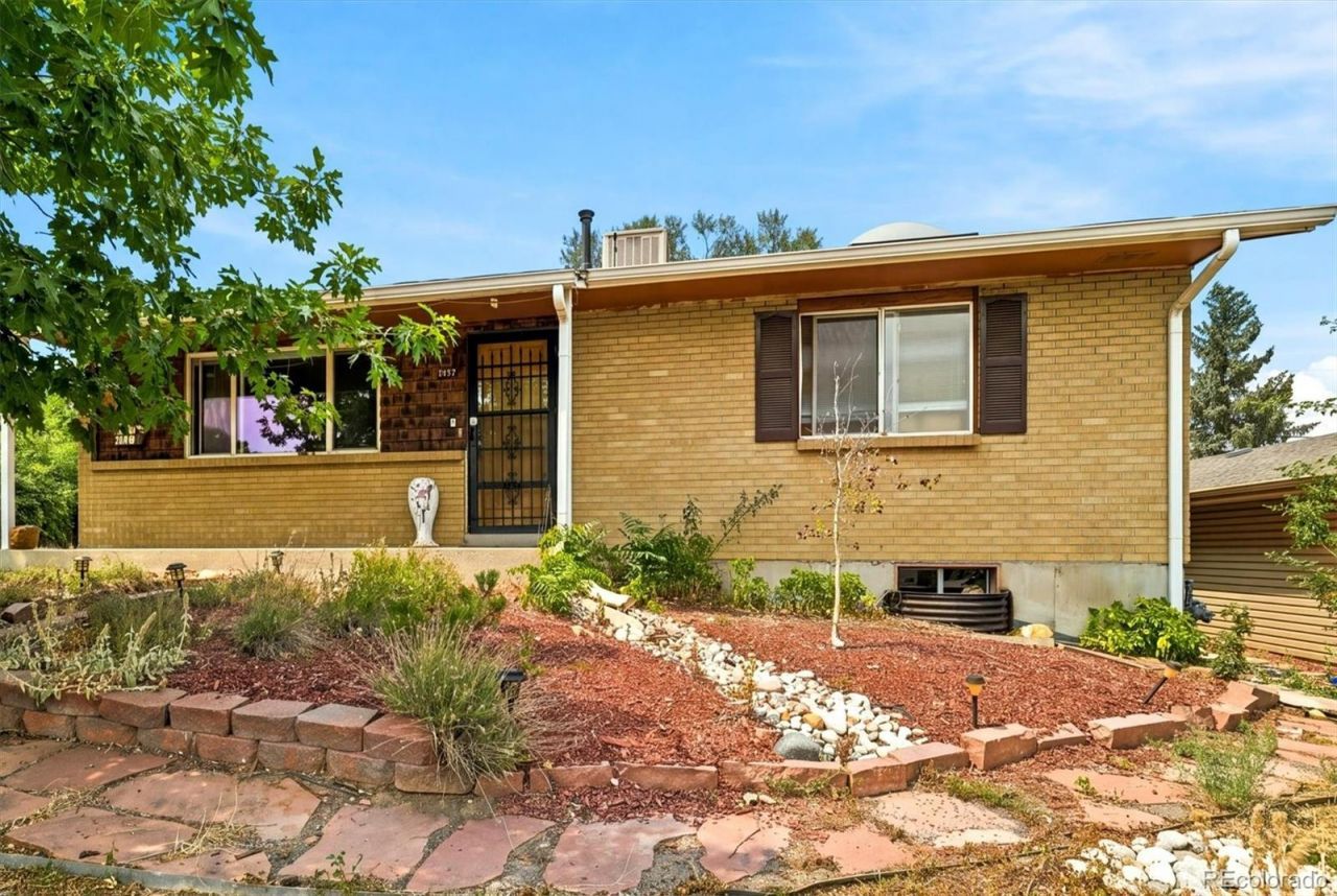 1387 Ember Street, Denver, CO 80221 Main Photo