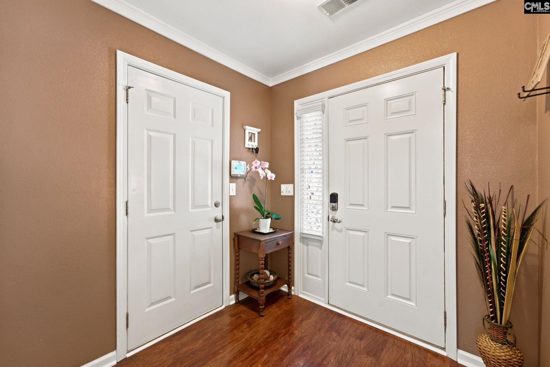 701 Silverbell Court Photo 5