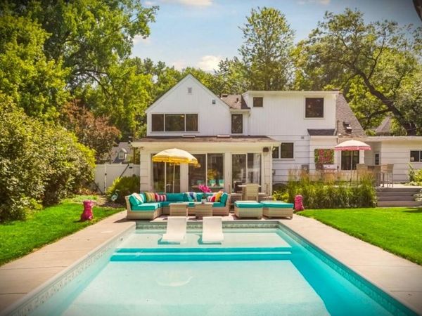 2320 Parklands Road, Saint Louis Park, MN 55416